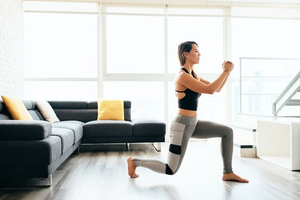 Workout-plan-Lockdown-exercise-at-home-lunge
